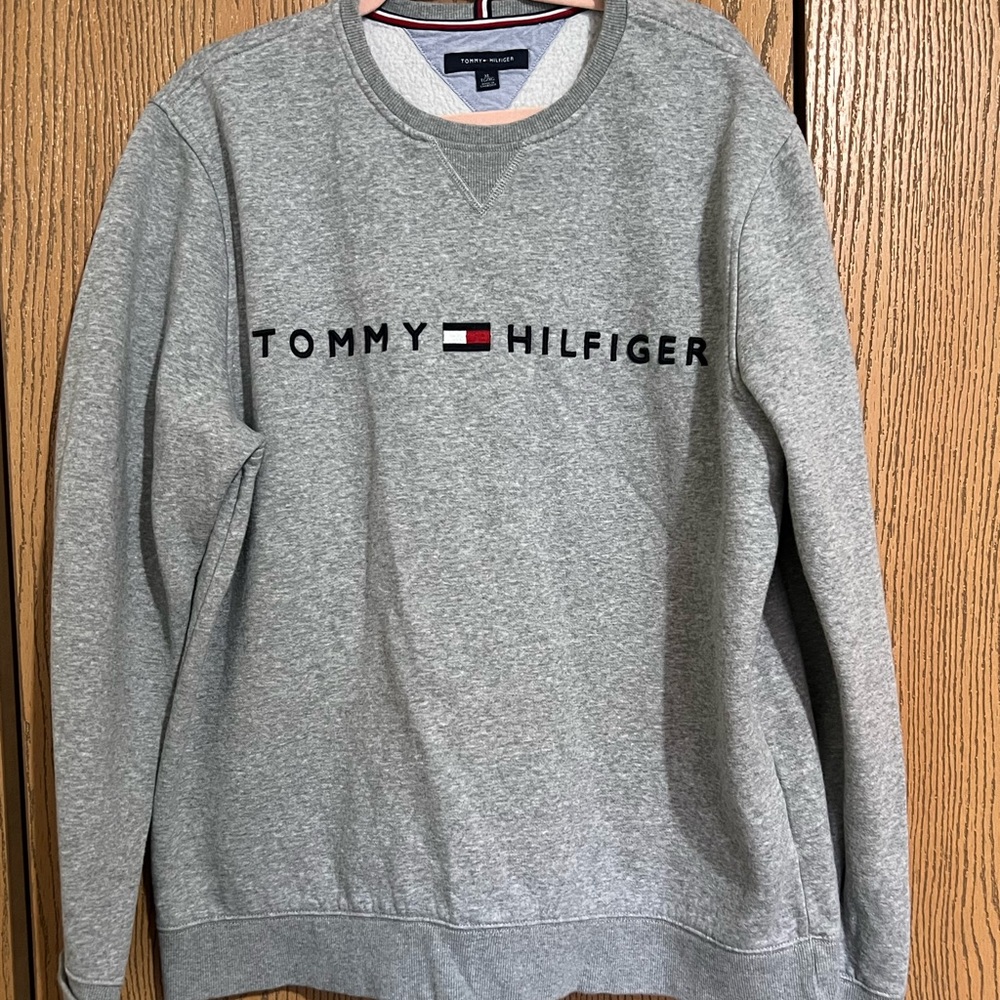 Tommy Hilfiger Light Gray Crewneck Sweater